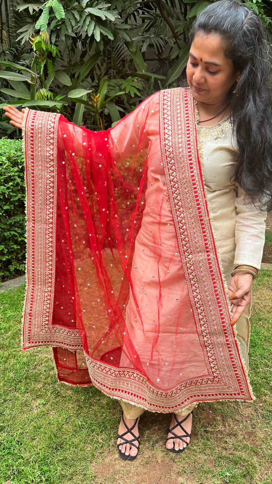 Bridal Dupatta Heavy in Red
