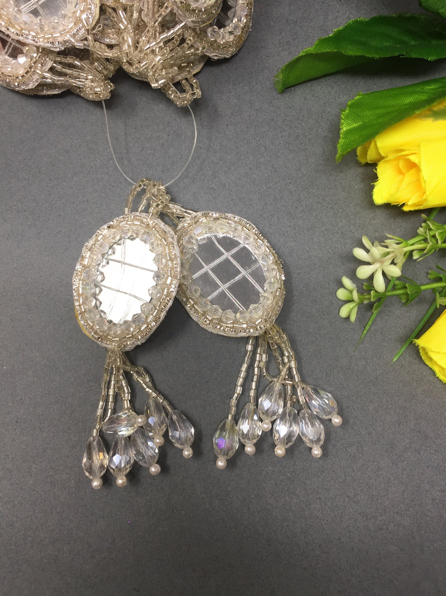 Silver latkan Mirror