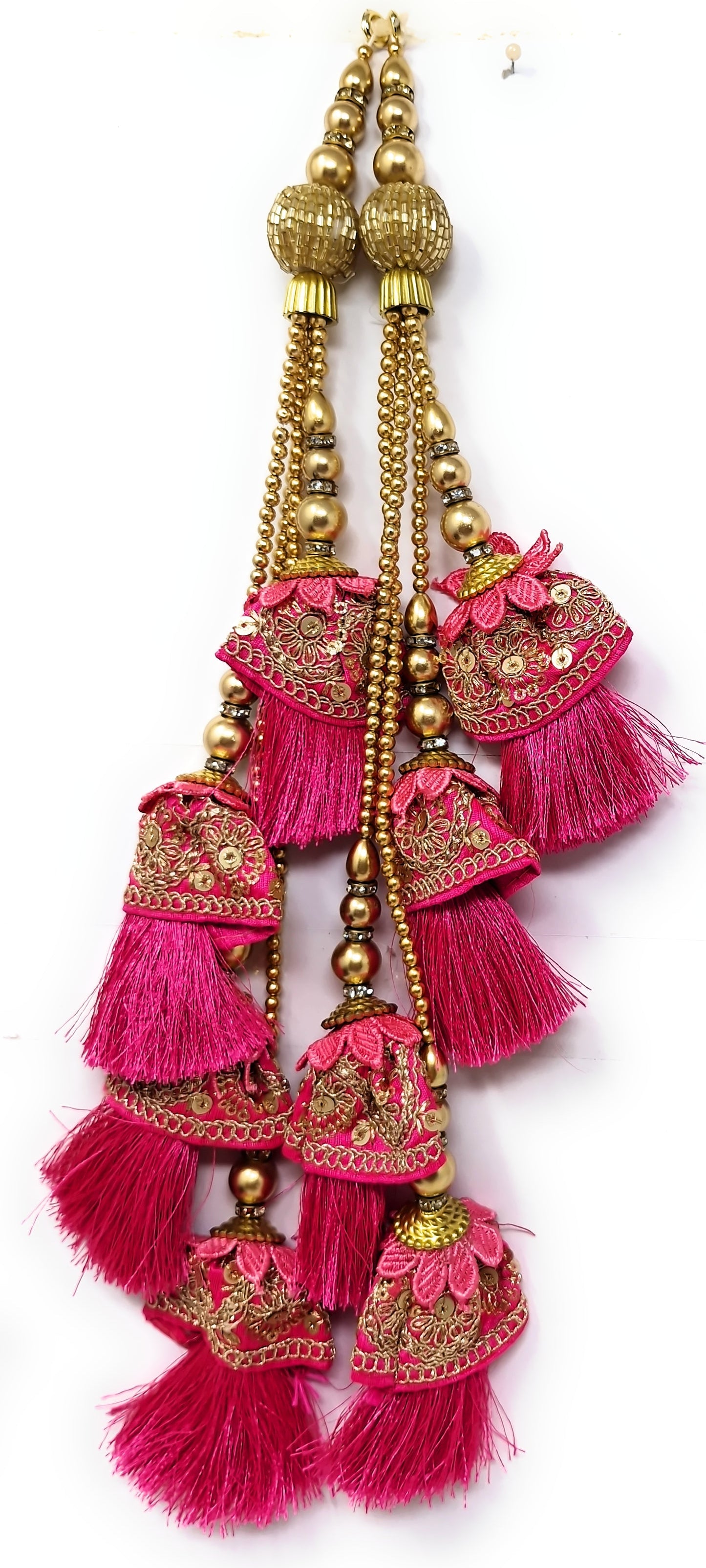 lehenga mein lagane wale latkan