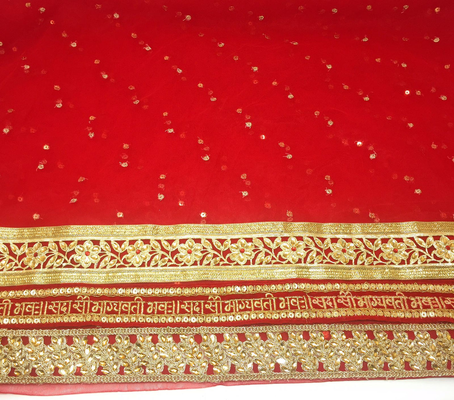 Heavy Bridal Sada Saubhagyavati Bhav Wedding, Dupatta In Red Gold With Gotta Patti Lace