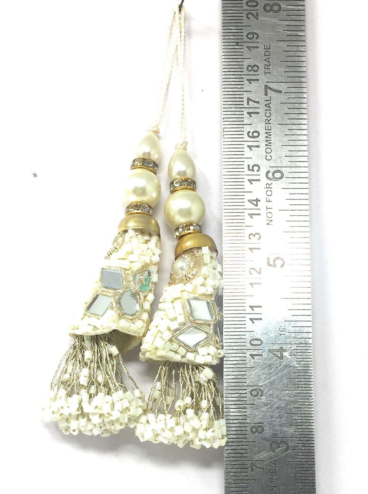 White Cutdana lehenga blouse latkan - Set of 2