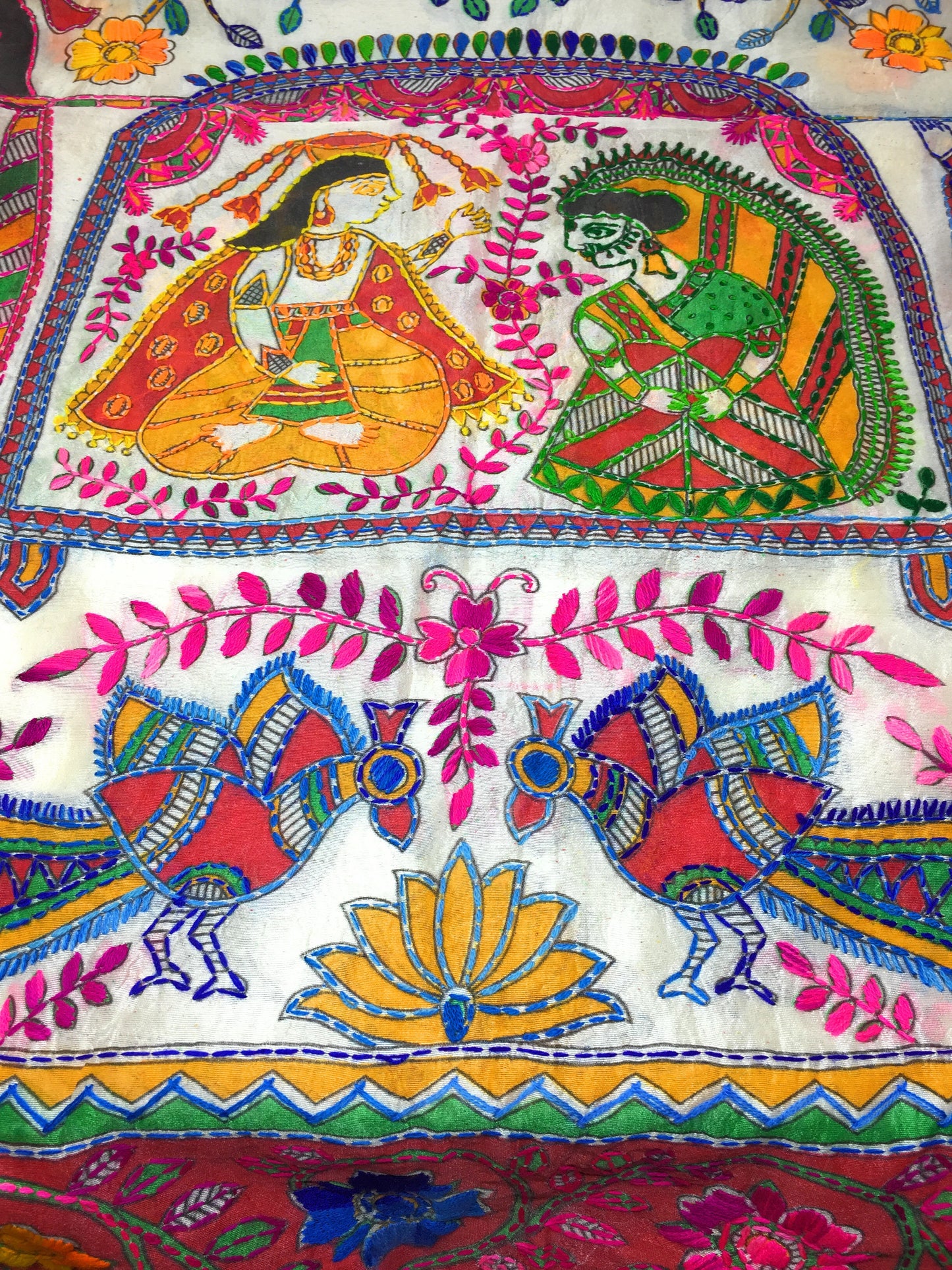 Hand Embroidery On Dupatta - Kantha on Madhubani Art