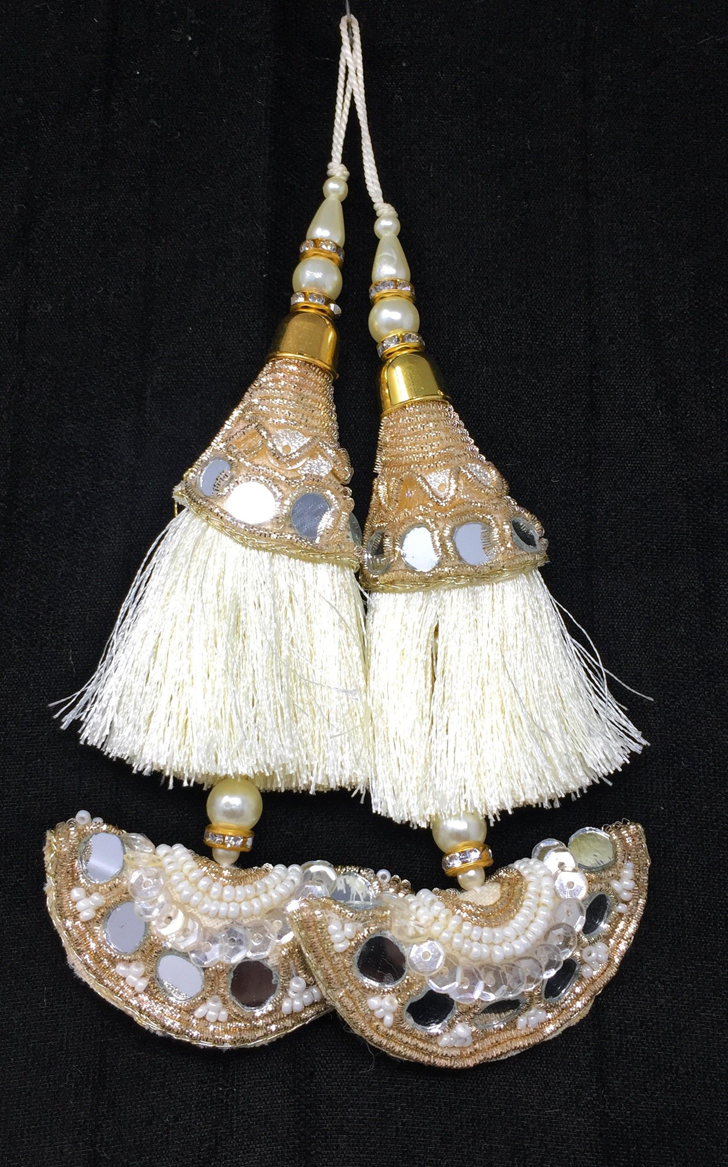 Lehenga Ki Latkan