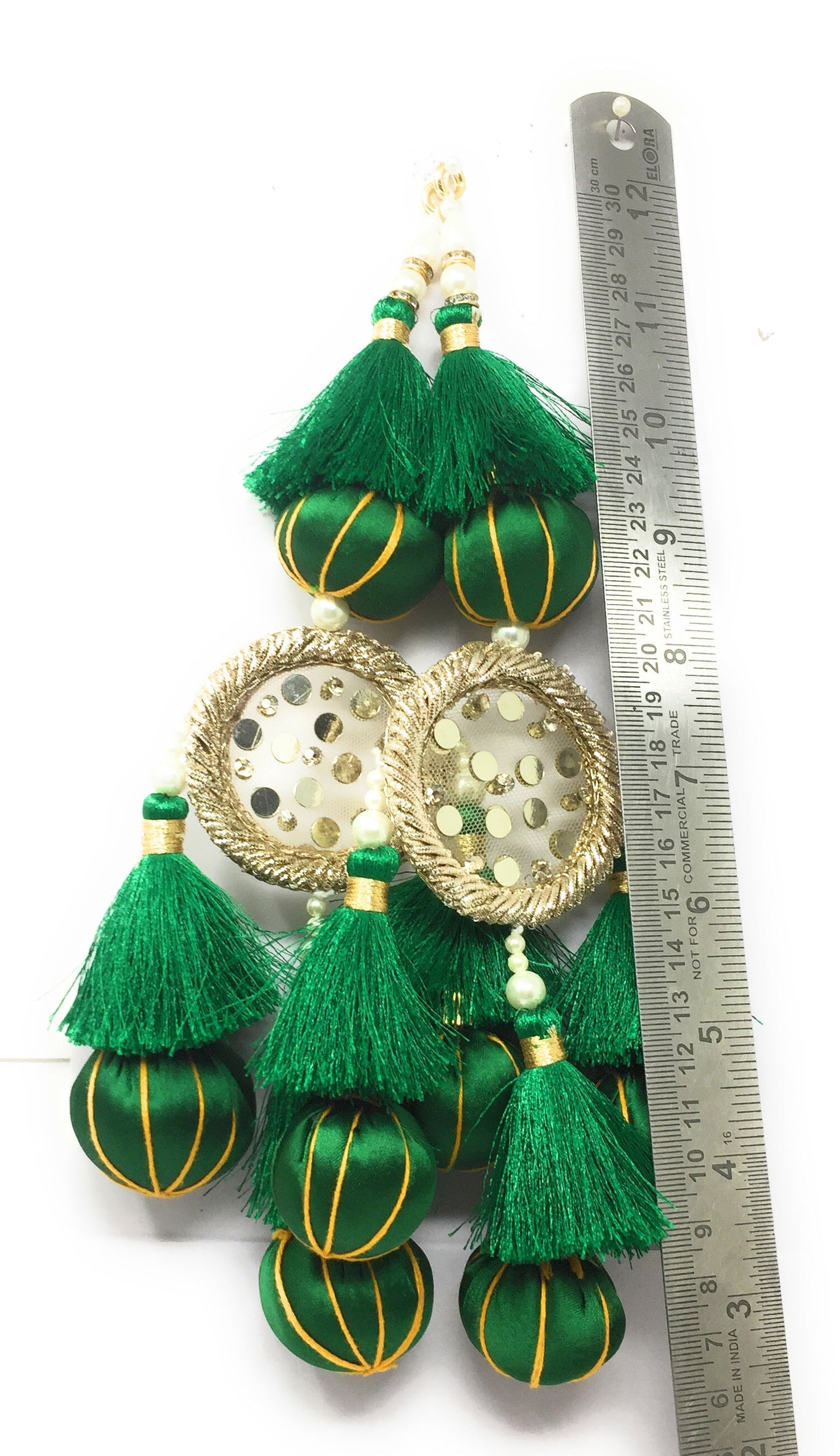 Green latkan for lehenga heavy