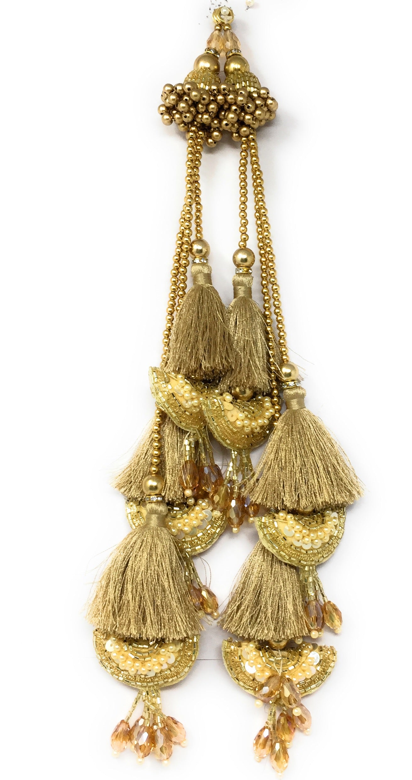 hanging latkan golden