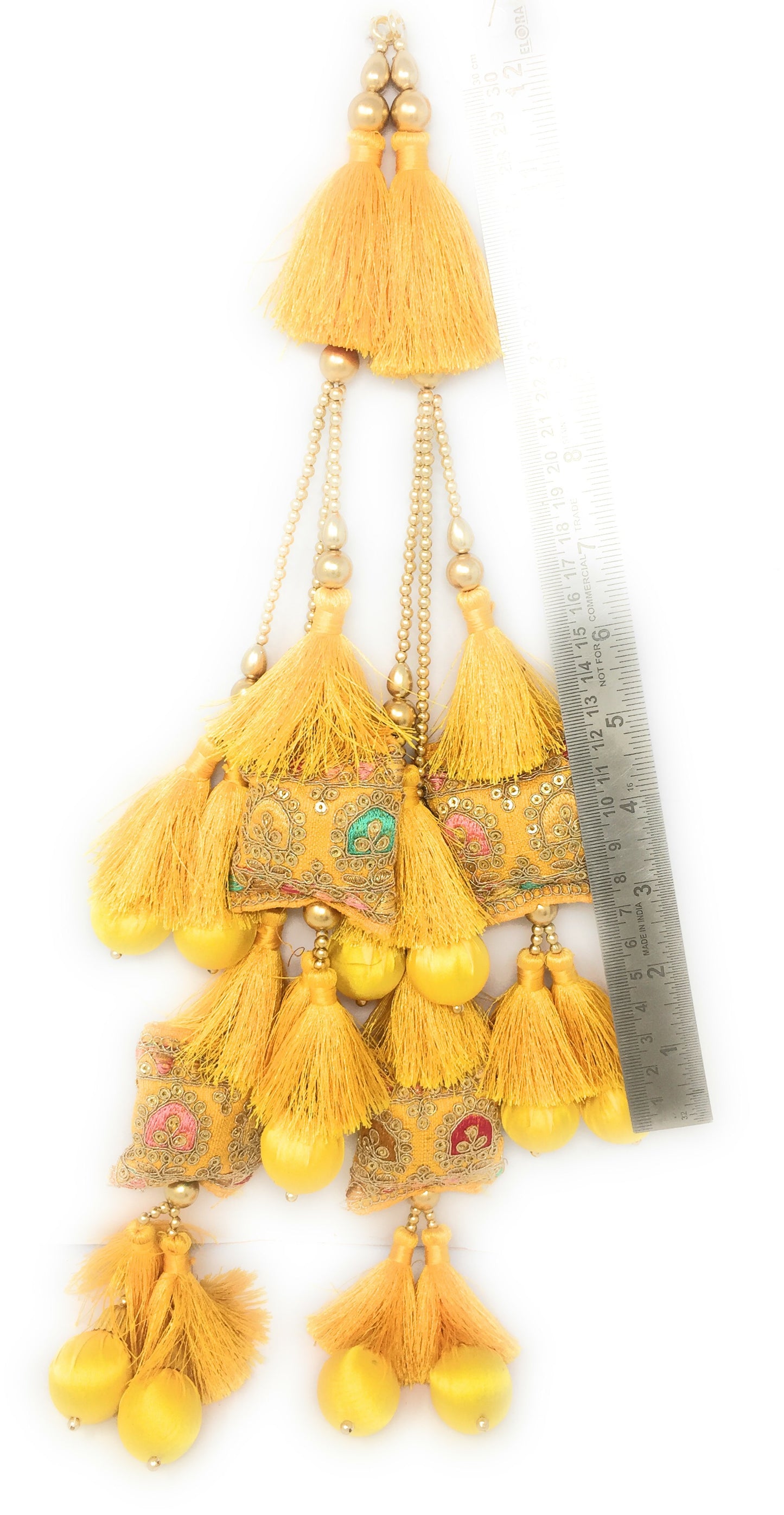 Yellow lehenga ke liye latkan - Set of 2