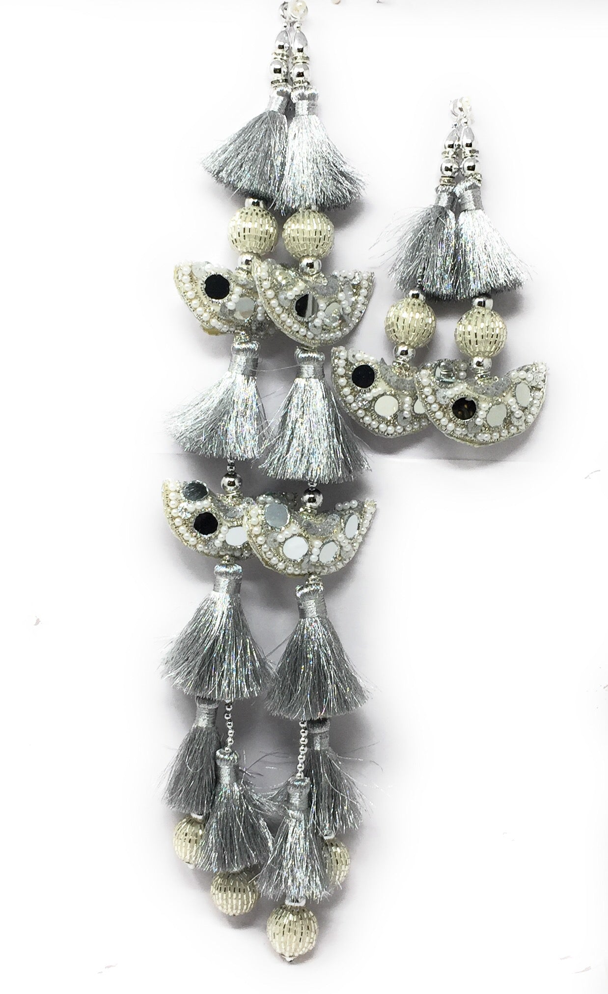 lehenga blouse latkan set