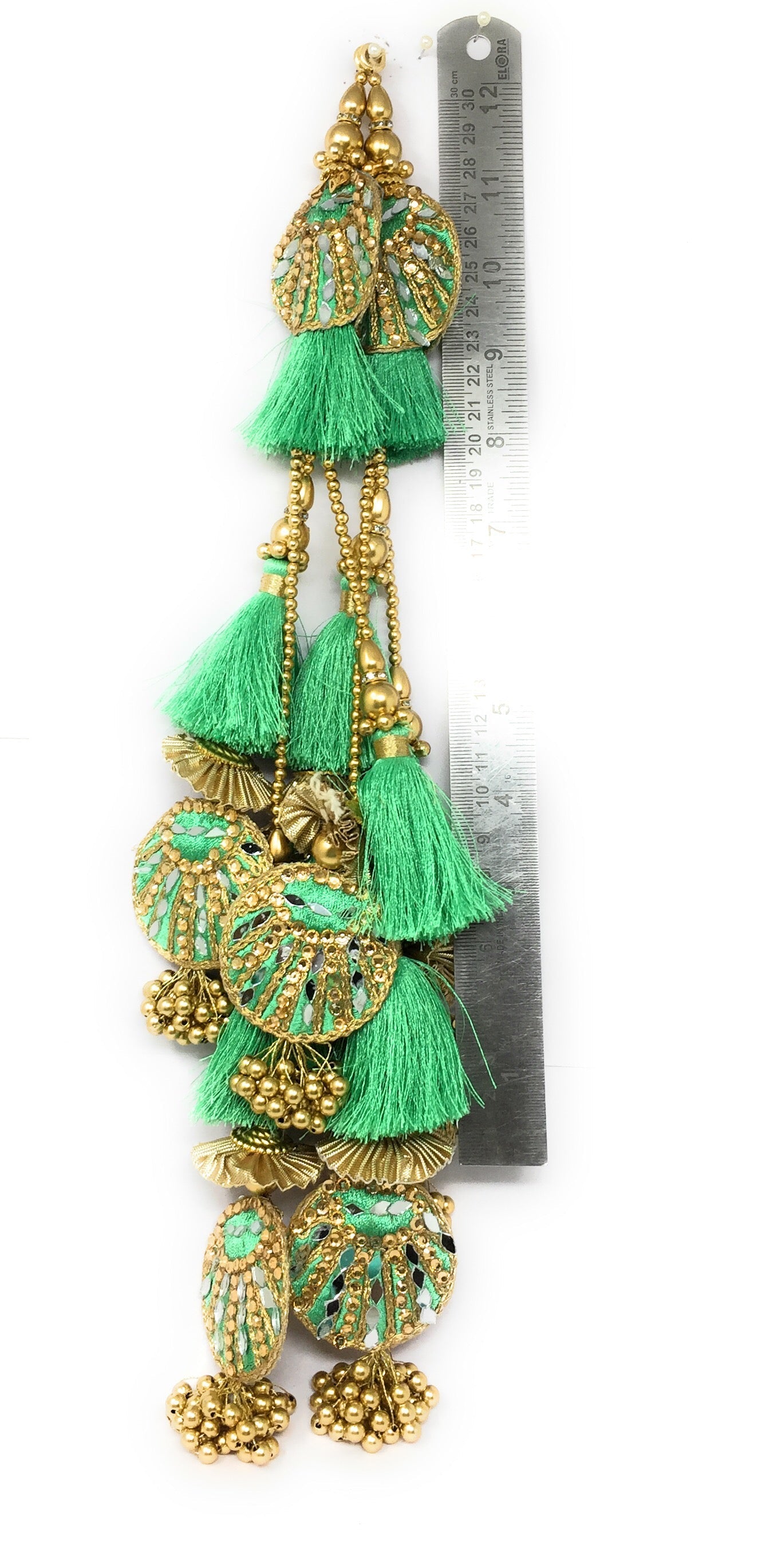 latkan for lehenga price