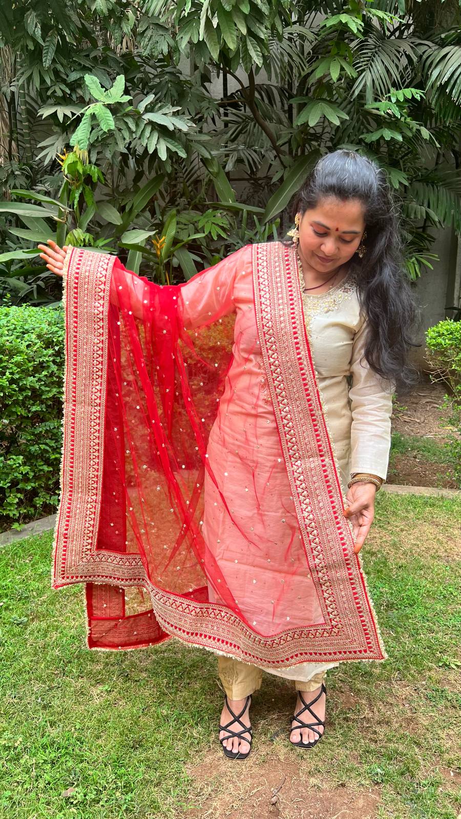 Bridal Dupatta Heavy in Red