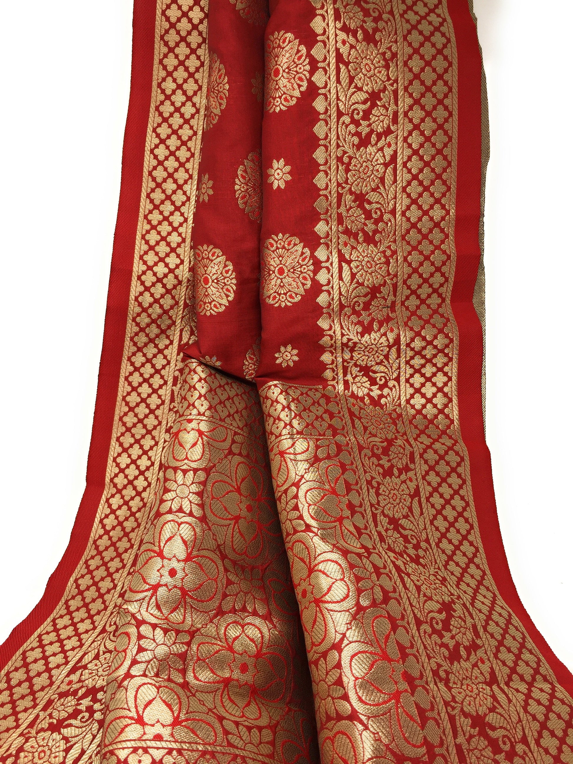 red banarasi brocade stole