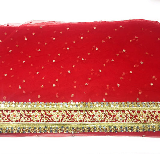 Best Bridal Dupatta Styles for Wedding Net Dupatta With Gotta Patti and Mirror Lace