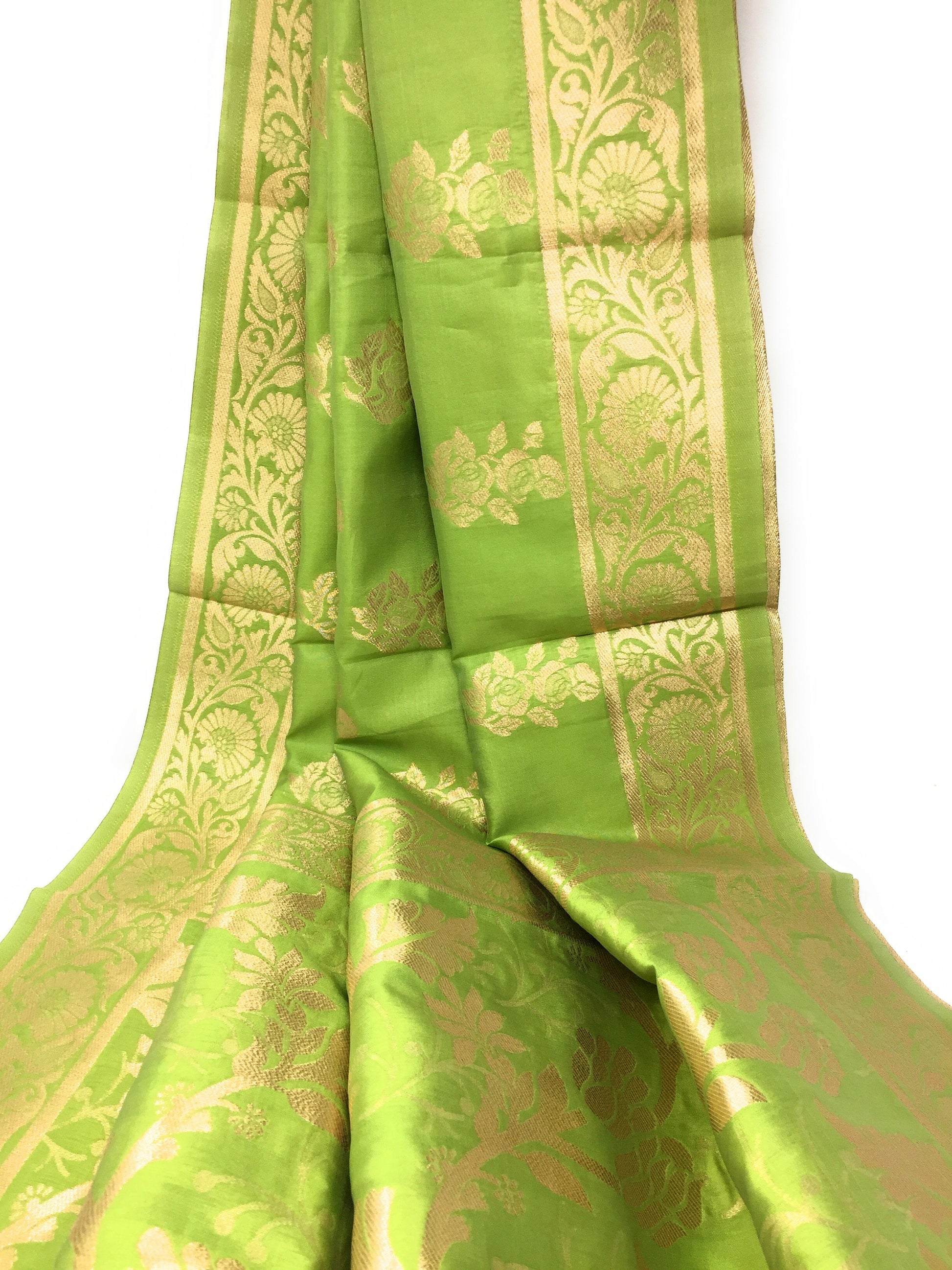 Heavy Banarasi Dupatta Flower Design 