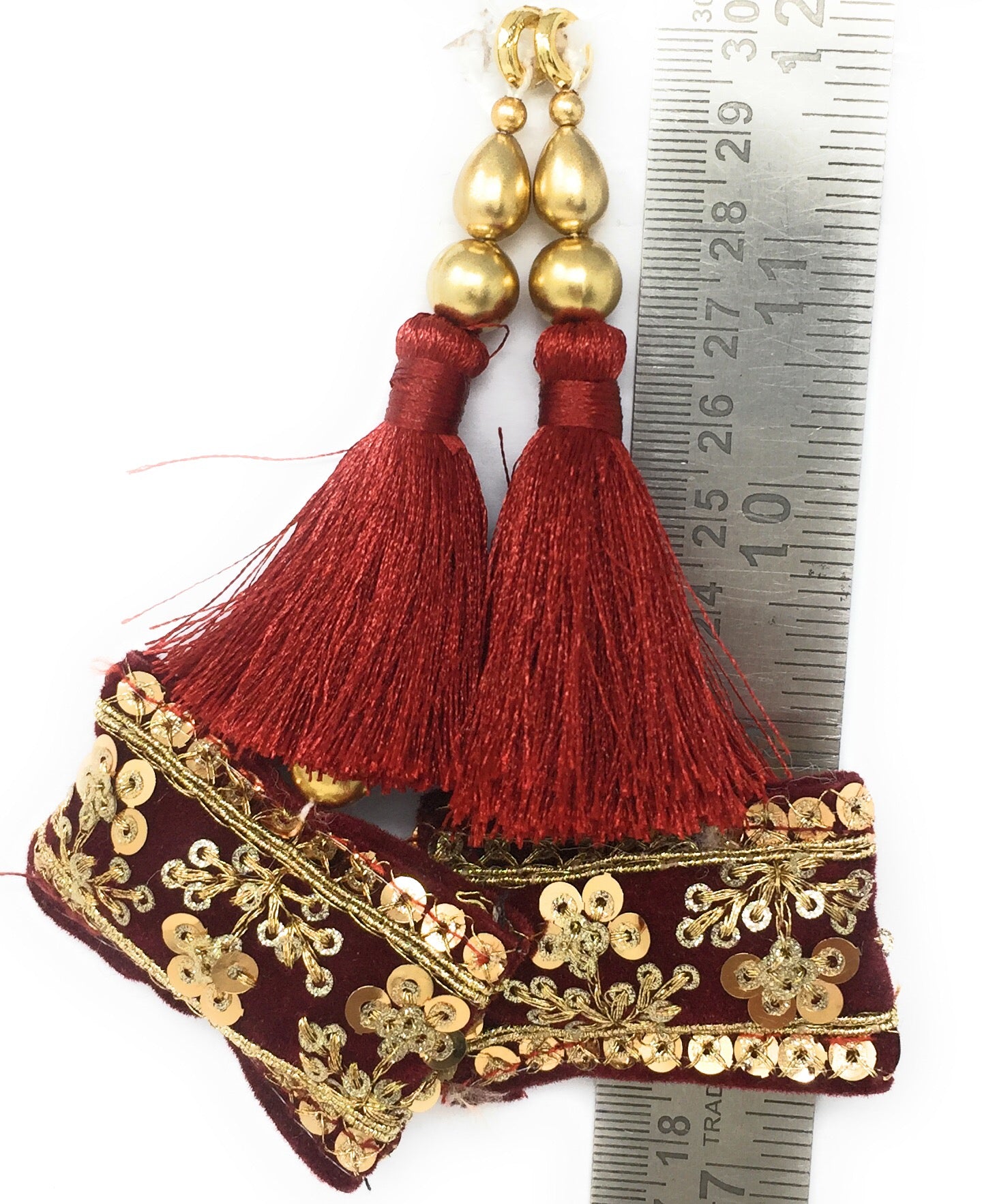 Maroon blouse me lagane wale latkan - Set of 2