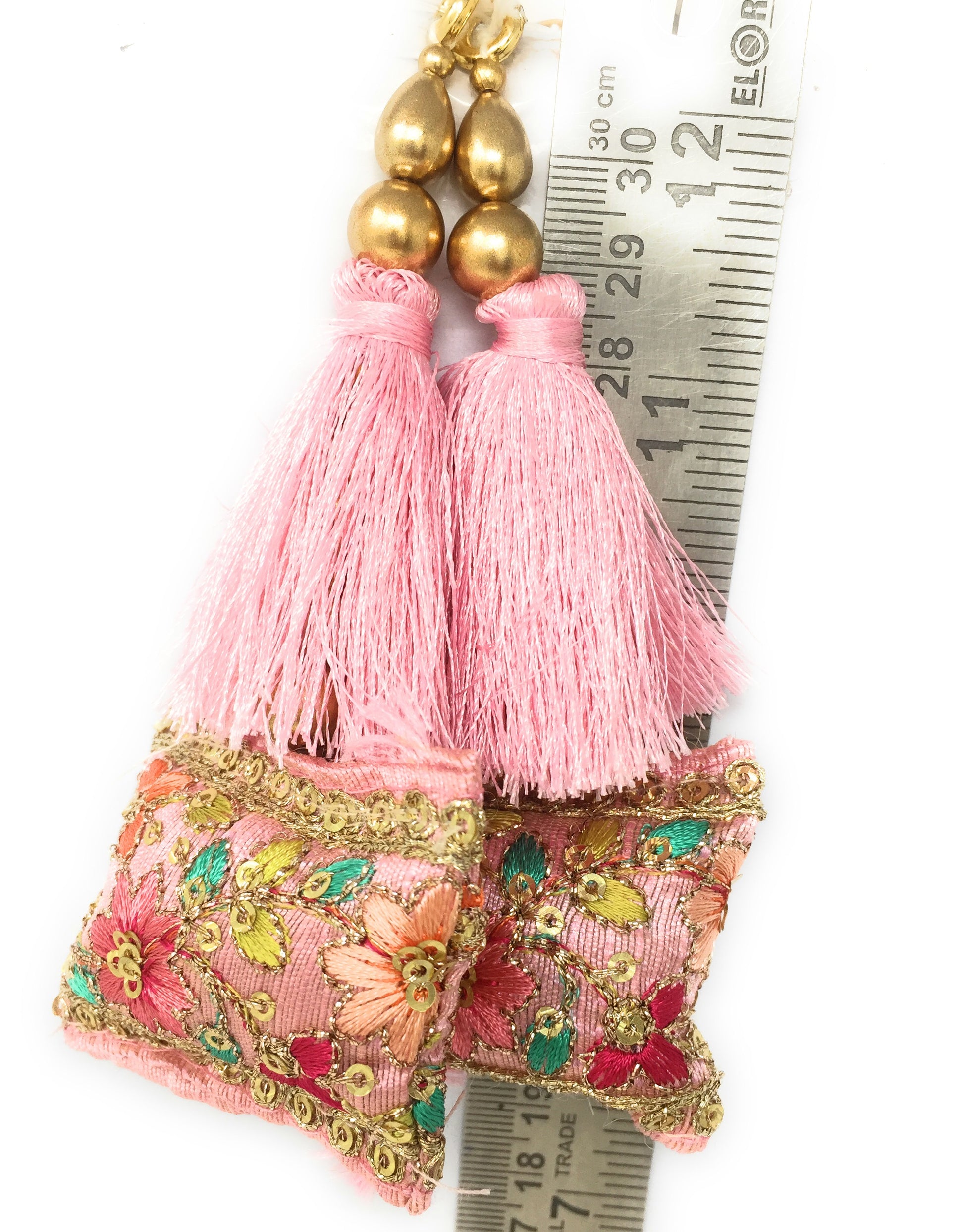 Pink blouse mein lagane wale latkan - Set of 2