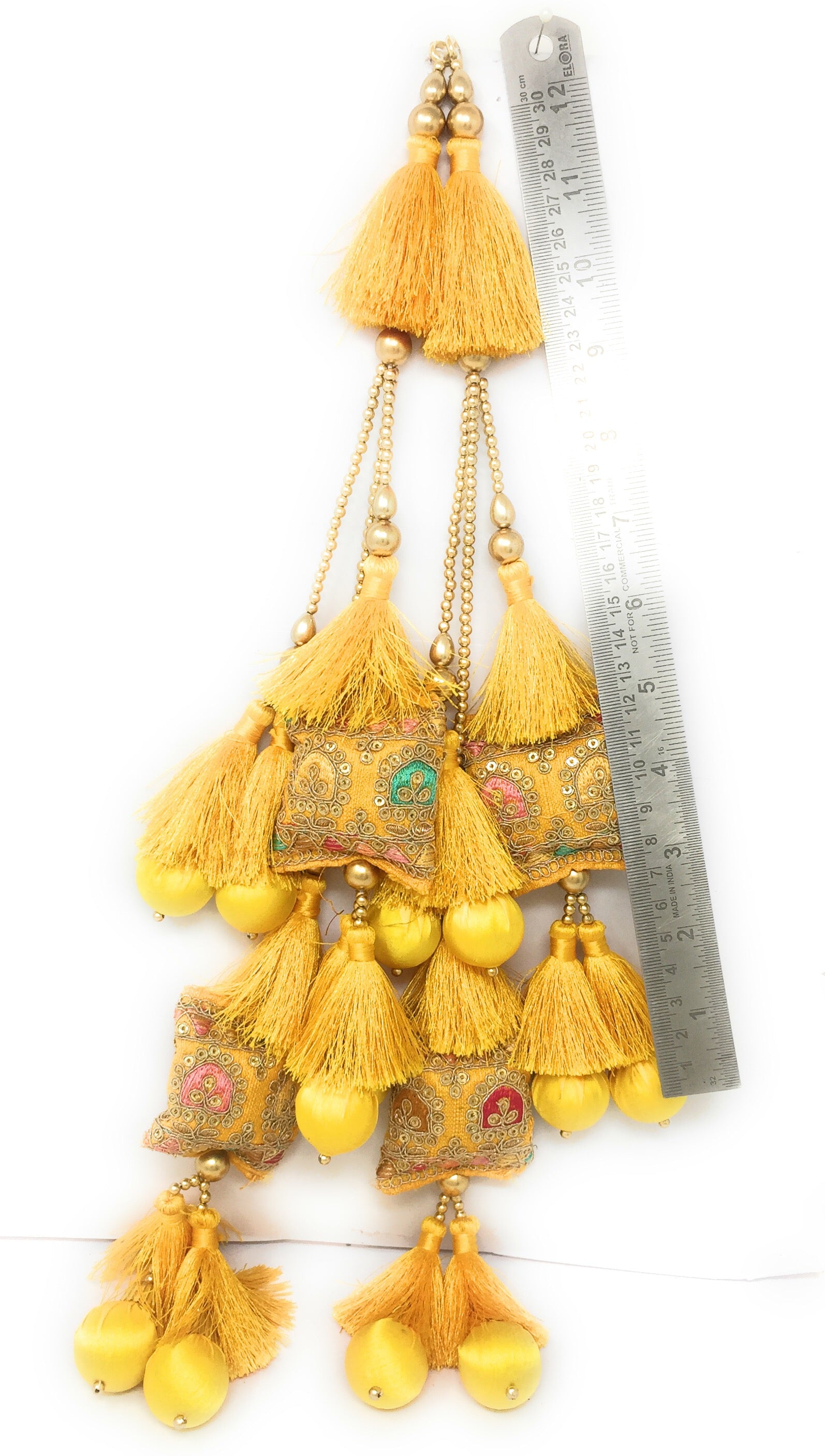 Yellow lehenga ke liye latkan - Set of 2