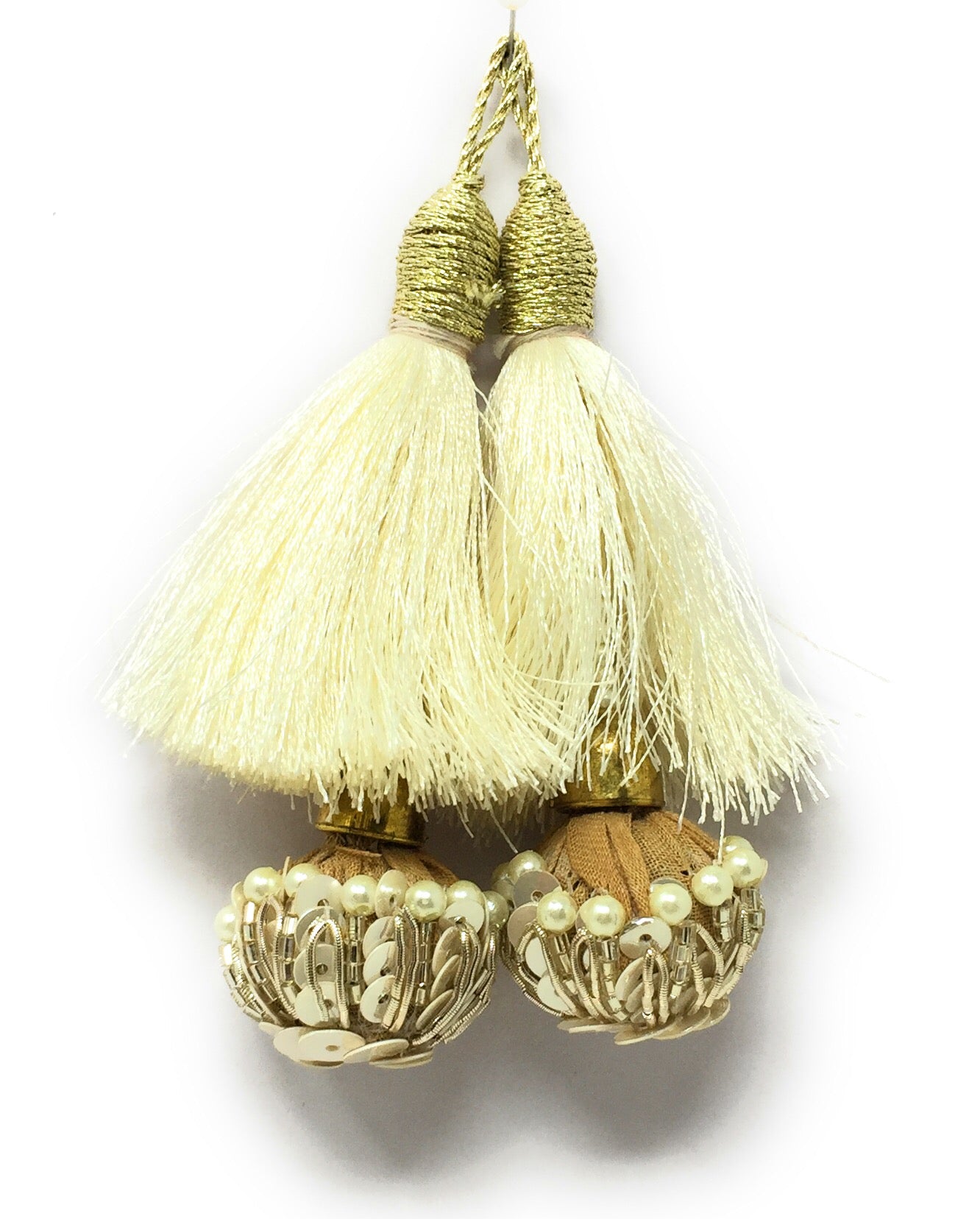 White Thread n Beads Latkan - Set of 2