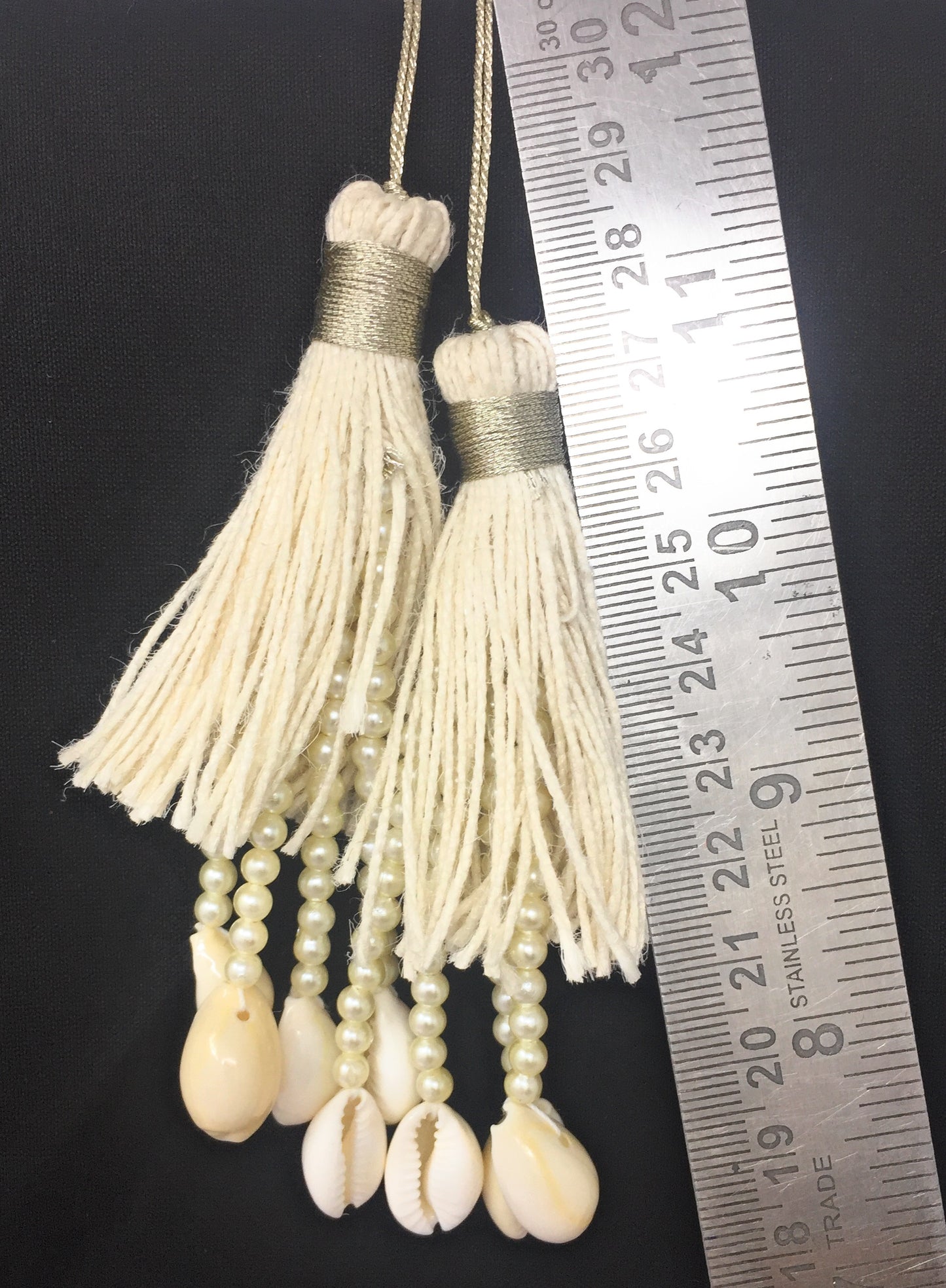 White back side latkan - Set of 2