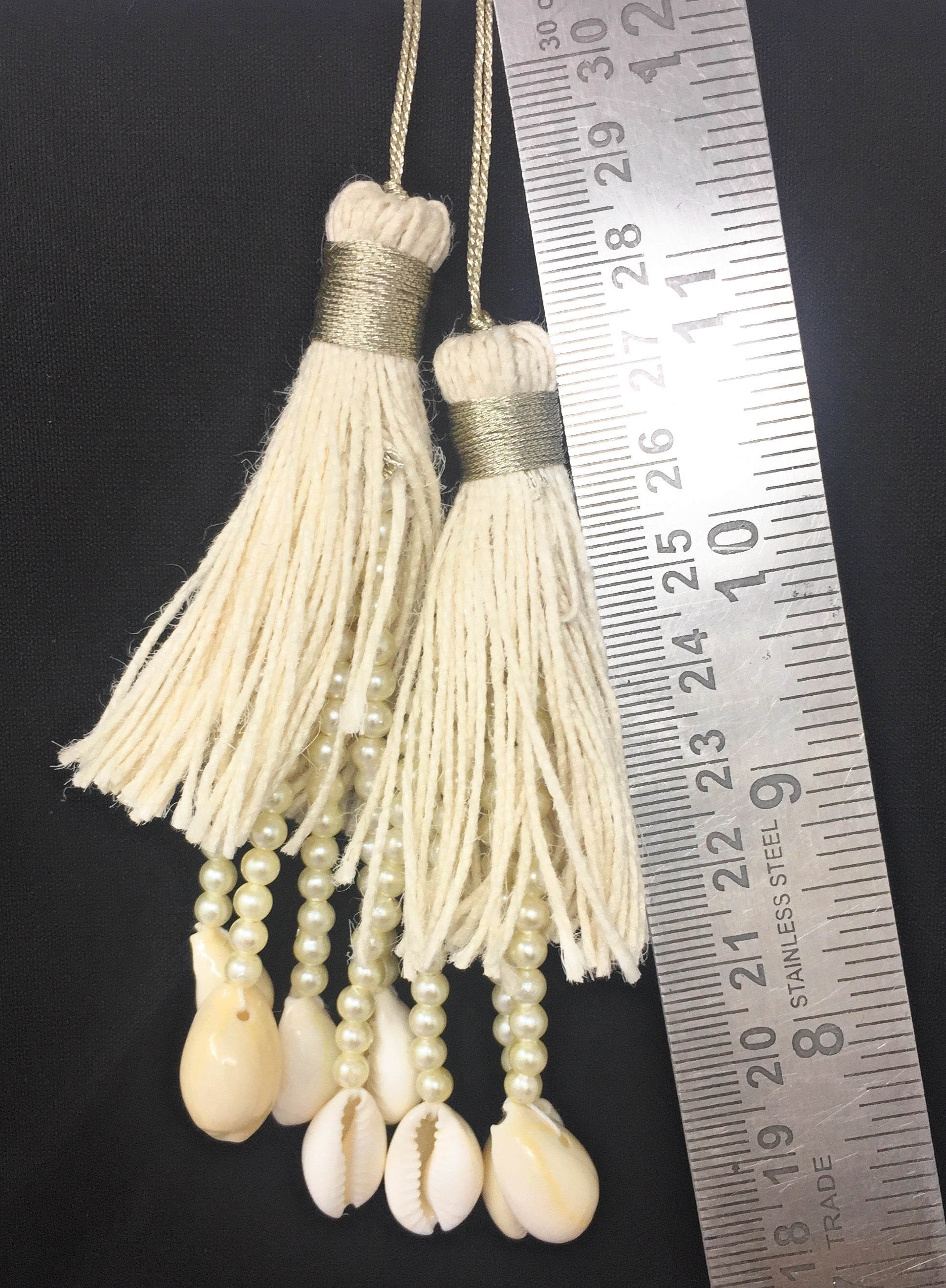 White back side latkan - Set of 2