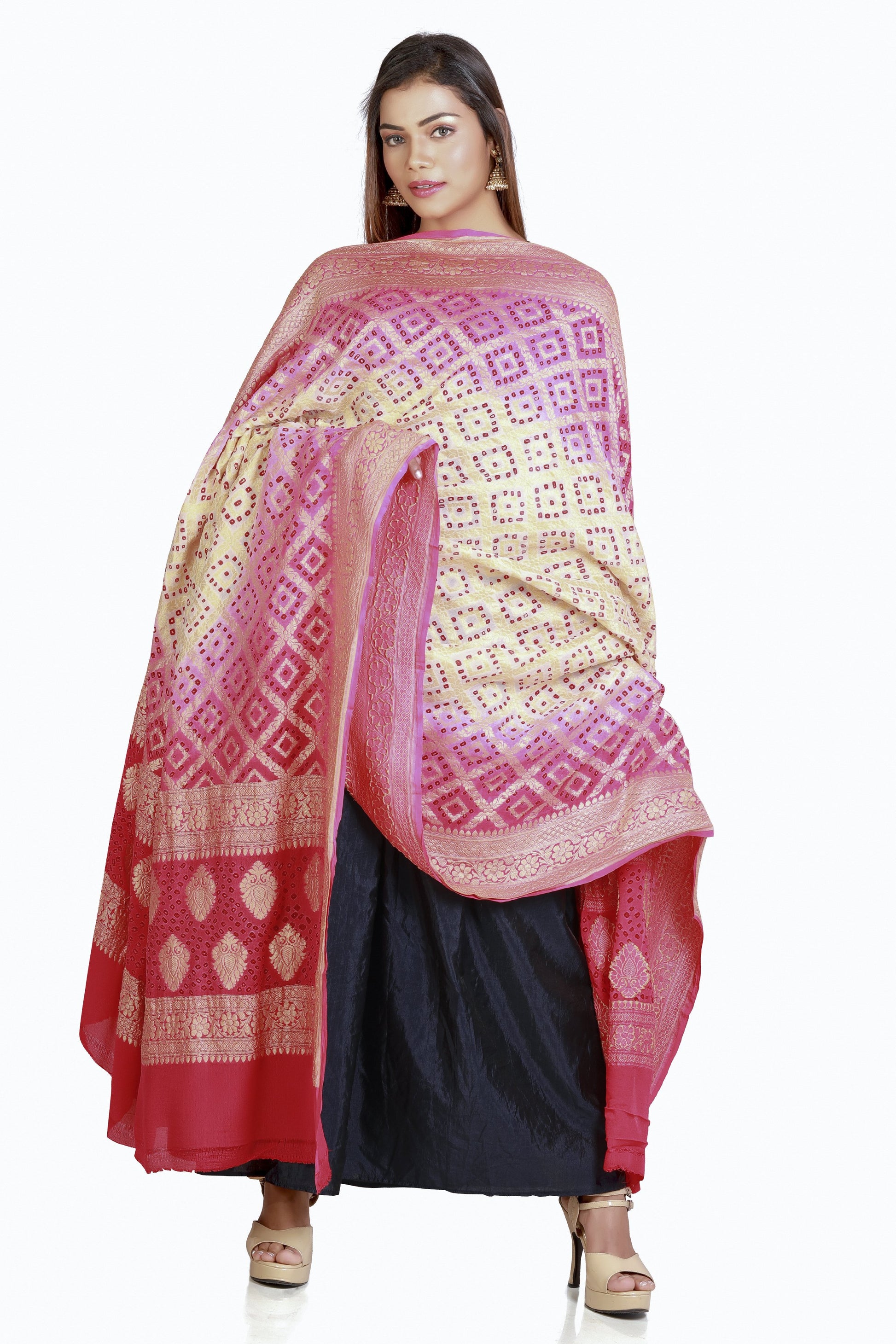 bandhani banarasi dupatta
