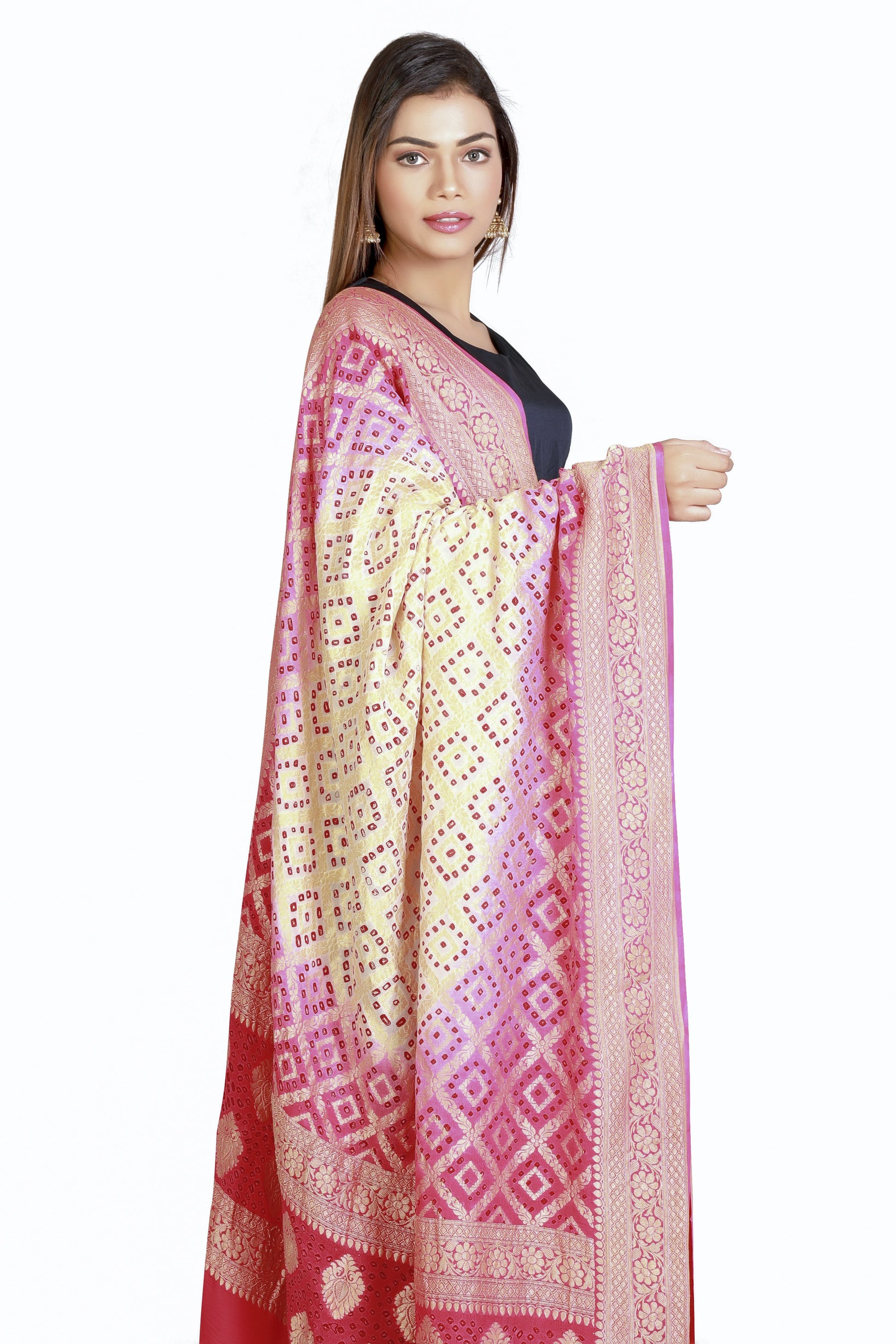 gharchola dupatta
