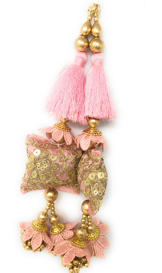 dress ki latkan Baby Pink
