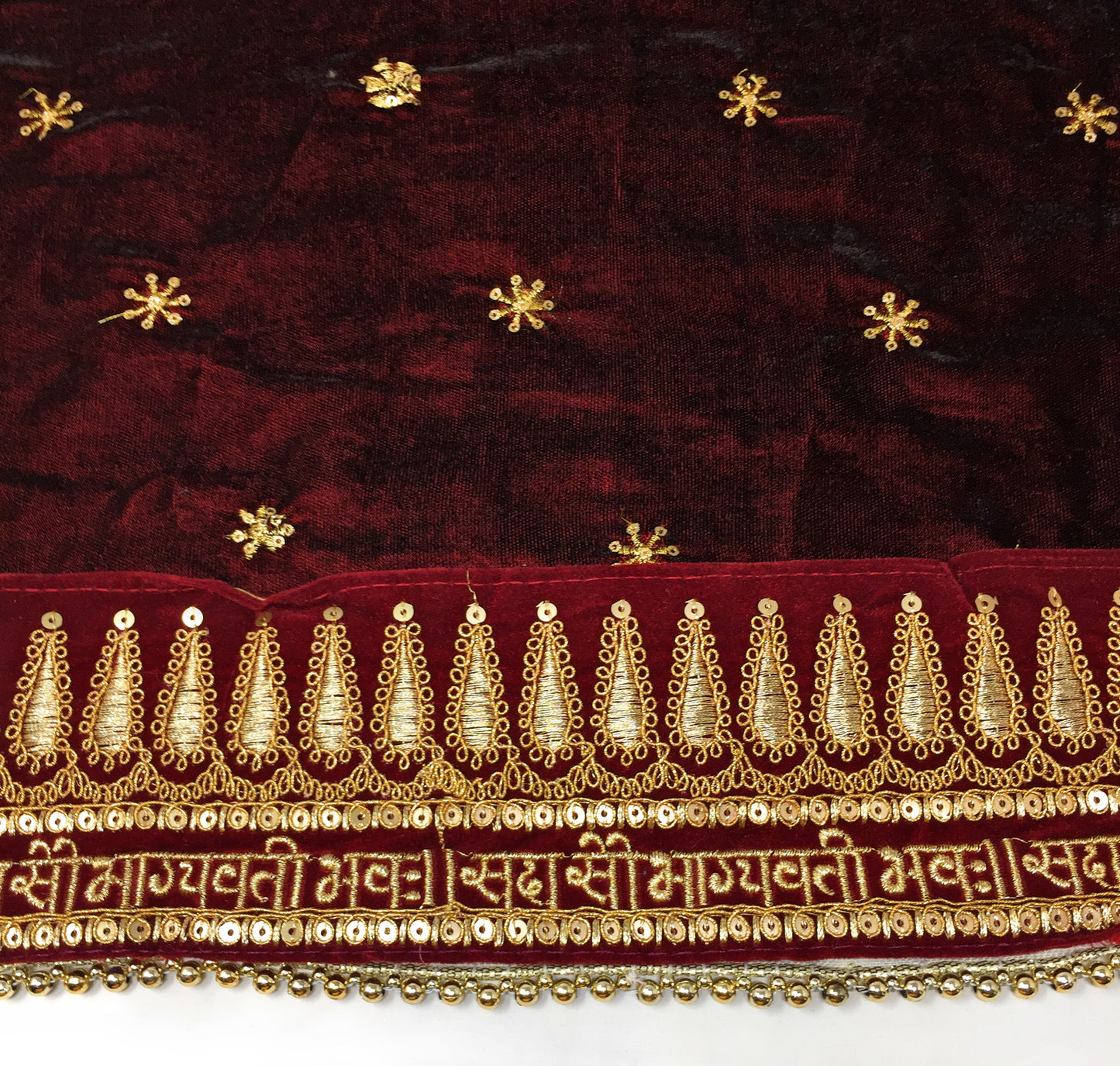 Sada Saubhagyavati Bhava Bridal Dupatta Velvet Fabric