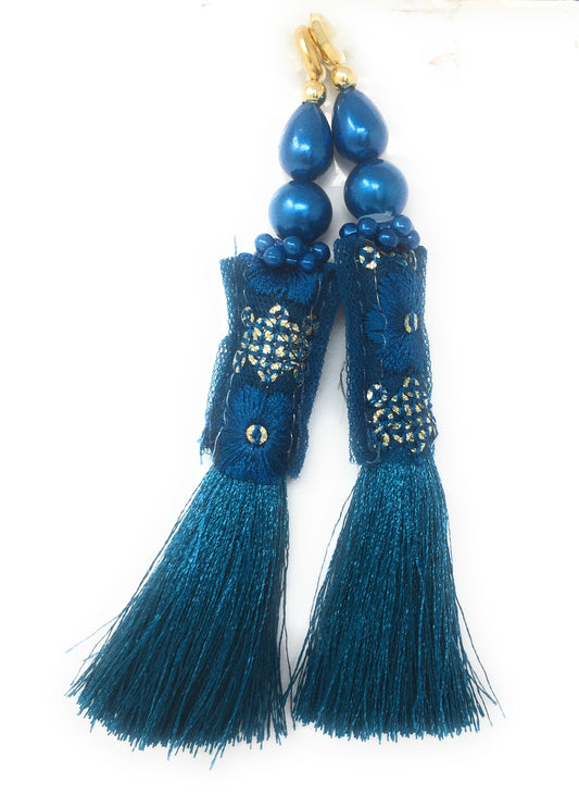 suit mein latkan Peacock Blue
